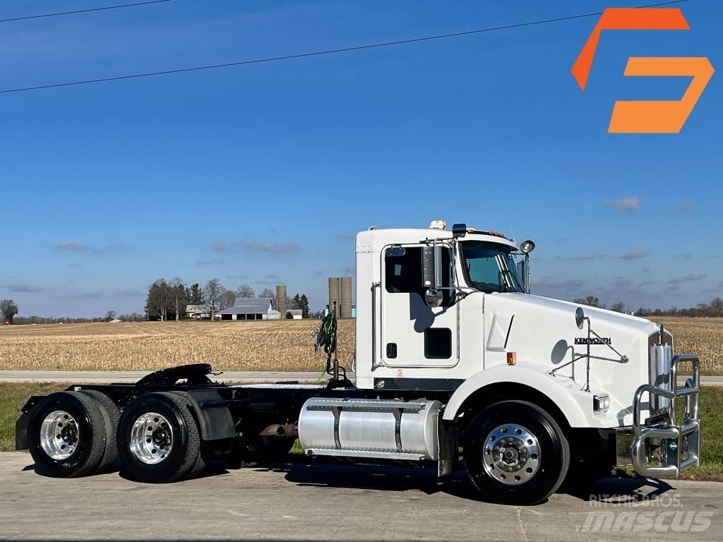 Kenworth T 800 Truck Tractor Units