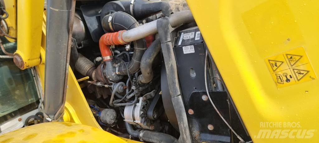 New Holland B 115 C TLB's