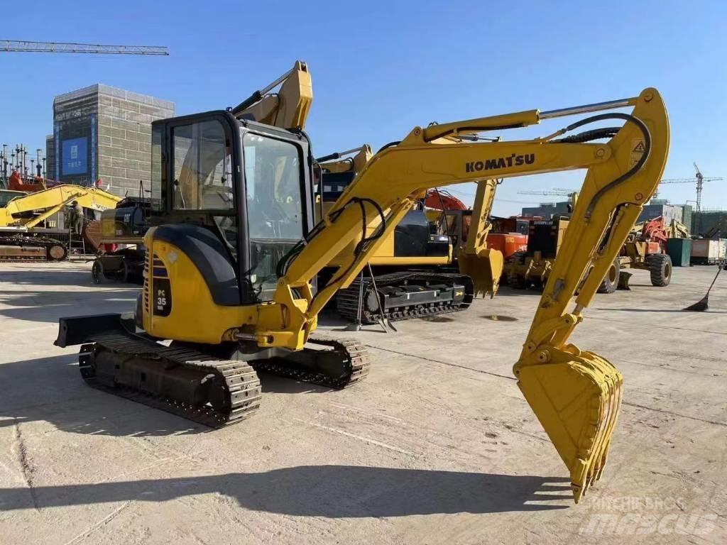 Komatsu PC 35 Mini excavators < 7t
