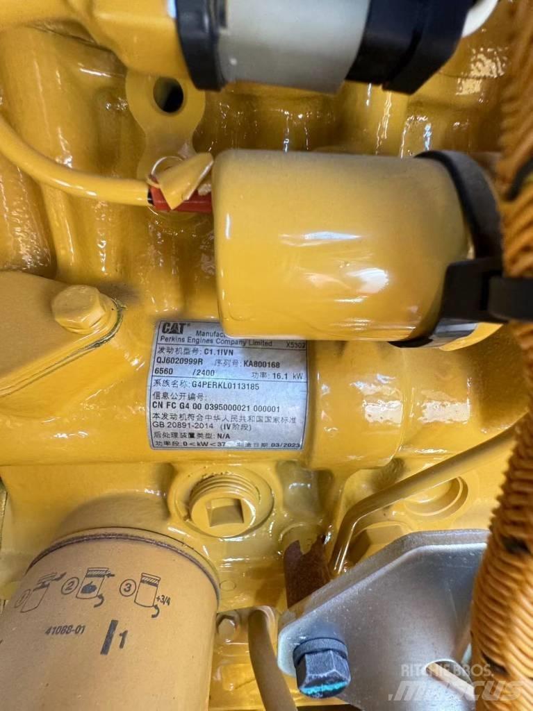 CAT 302 Mini excavators < 7t