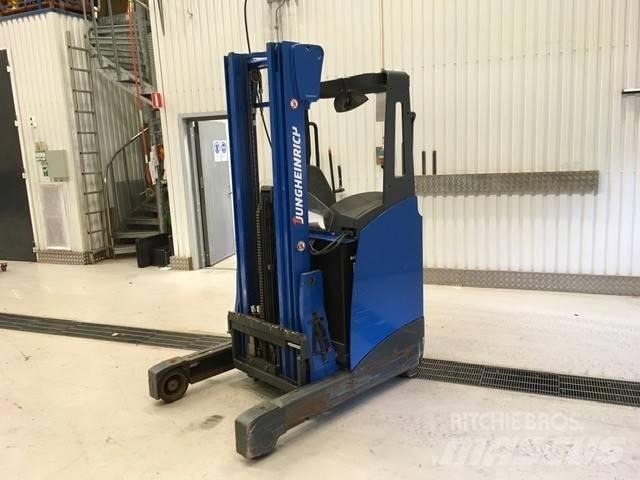 Jungheinrich ETV 112 Reach truck
