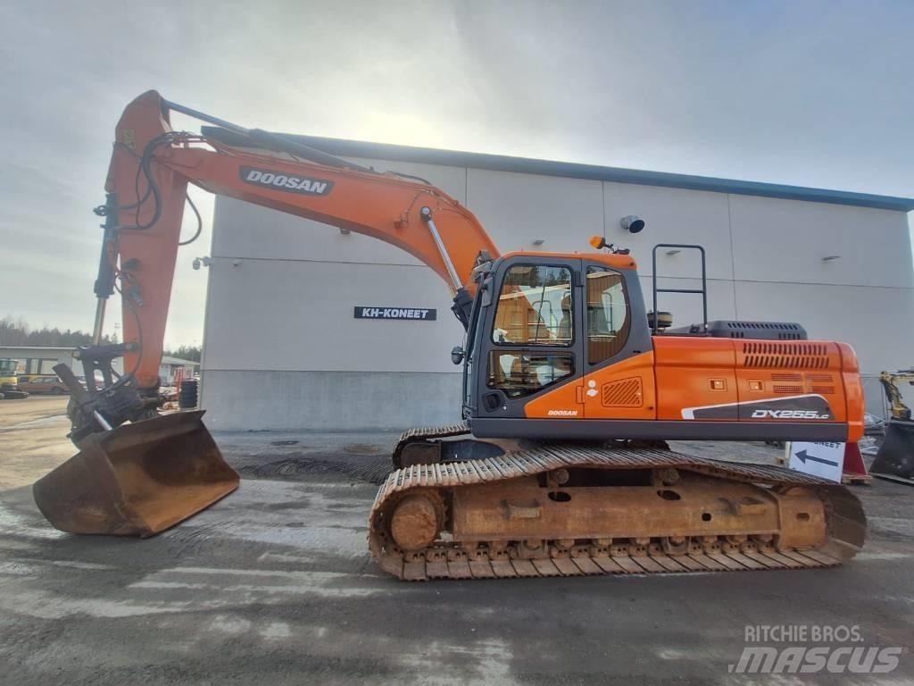 Doosan DX 255 LC-5 Crawler excavators