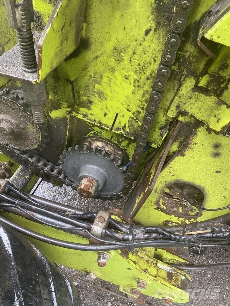 CLAAS uniwrap 255 Round balers