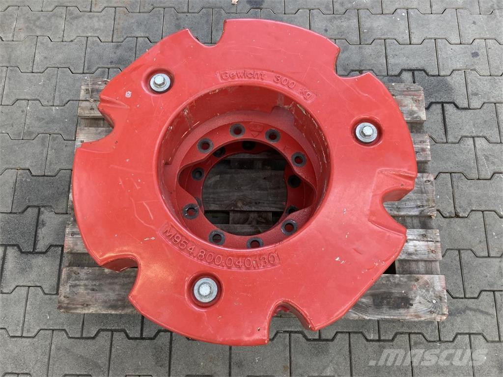 Fendt 2x 300 kg Other farming machines