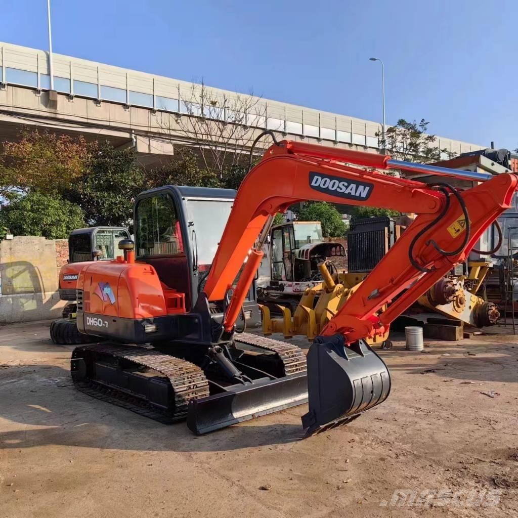 Doosan DH 60-7 Mini excavators < 7t
