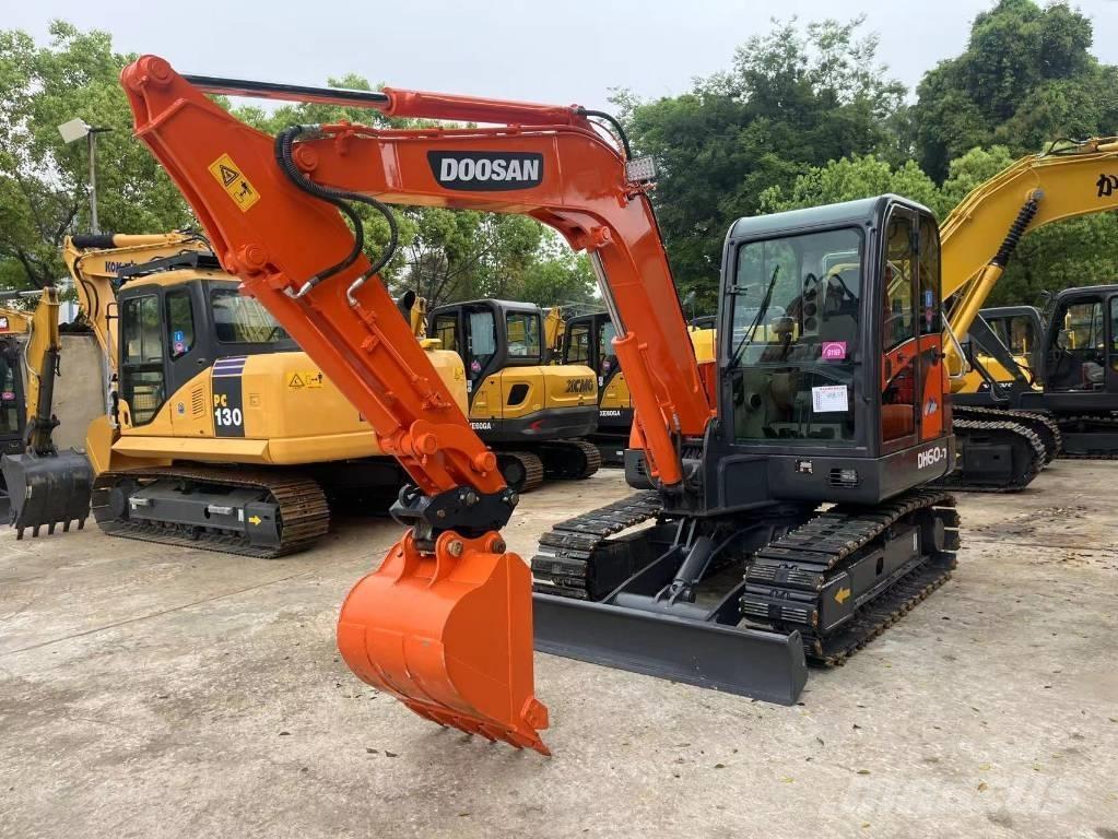 Doosan DH 60-7 Mini excavators < 7t