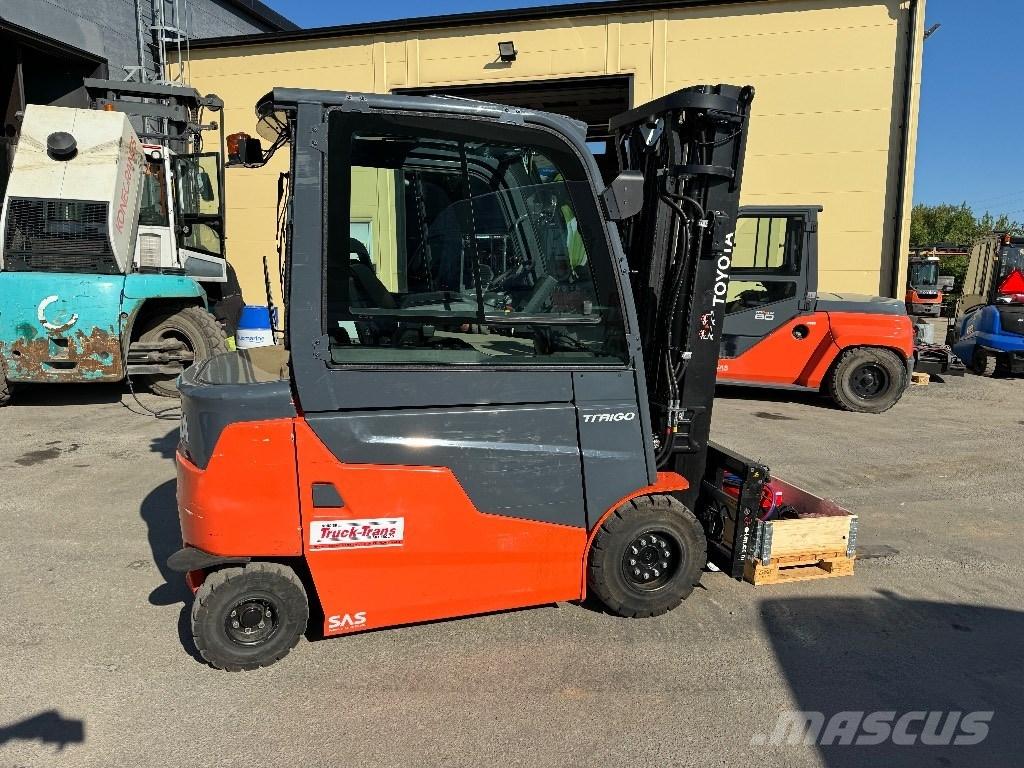Toyota 9FBM30T Electric forklift trucks