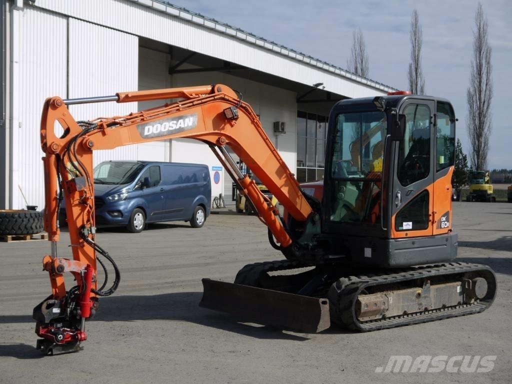 Doosan DX 60 R Mini excavators < 7t