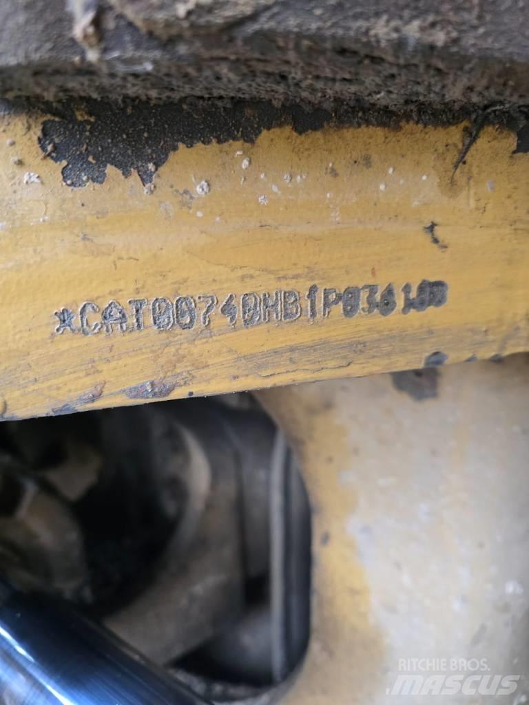 CAT 740 Articulated Haulers