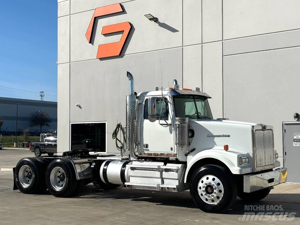 Western Star 4900 Truck Tractor Units