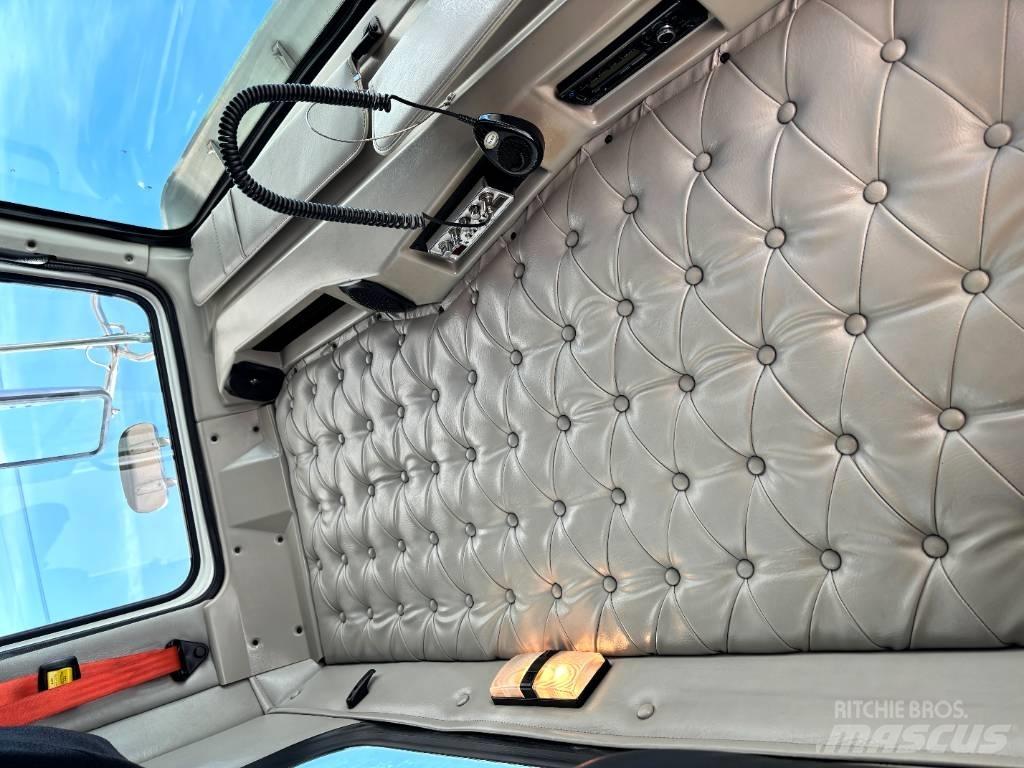 Western Star 4900 Truck Tractor Units