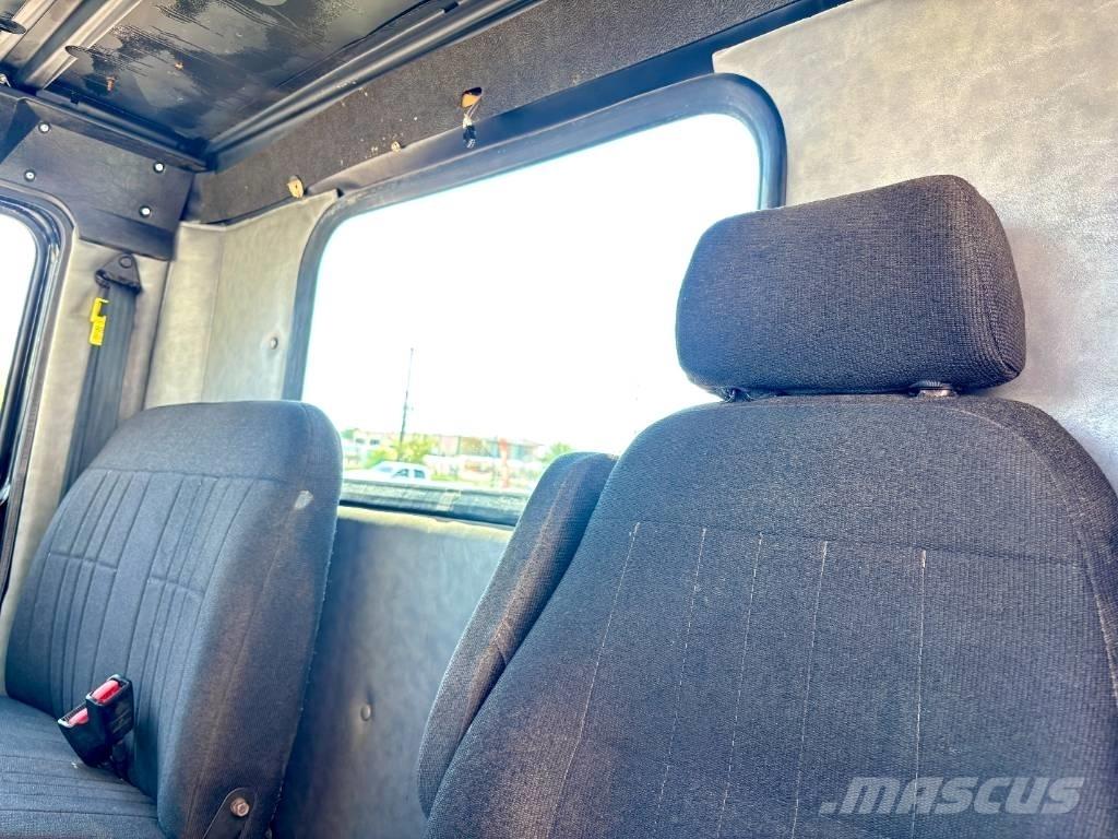 Western Star 4900 Truck Tractor Units