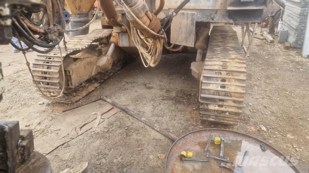Böhler BPI 120 Surface drill rigs