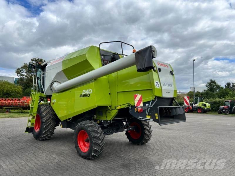 CLAAS AVERO 240 Combine harvesters