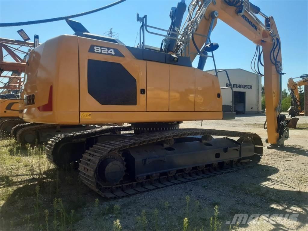 Liebherr R924 Crawler excavators