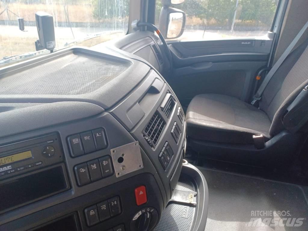 DAF XF 440 Tautliner/curtainside trucks