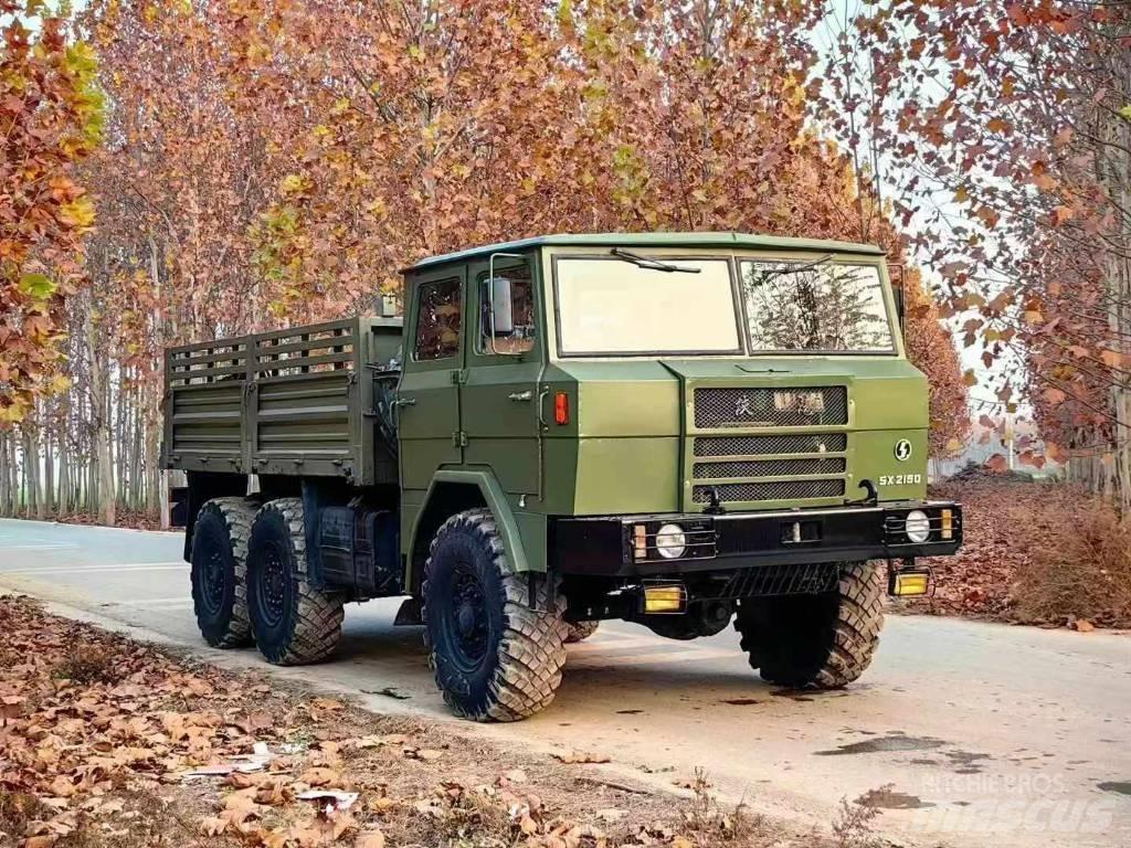 Shaanxi Shacman Flatbed/Dropside trucks