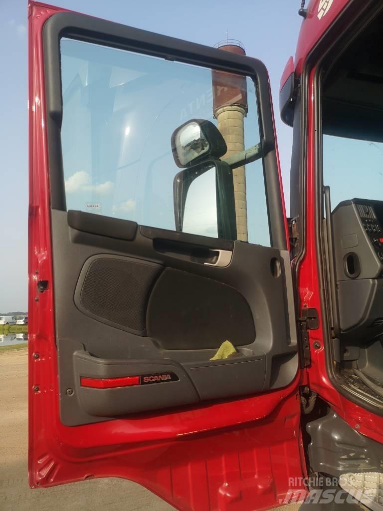Scania R410 mega Truck Tractor Units