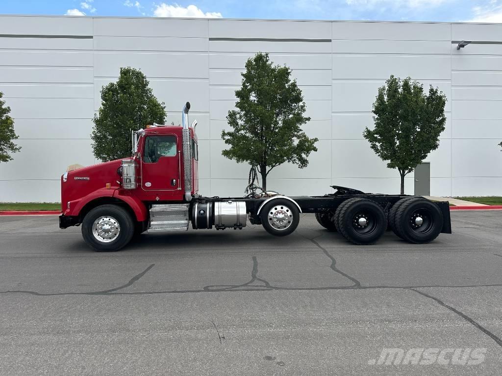 Kenworth T 800 Truck Tractor Units