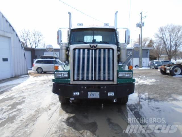 Western Star 4900 SF Truck Tractor Units