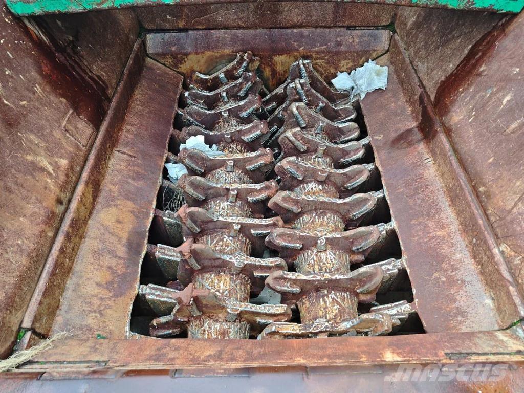 Haas 700x2000 Waste Shredders