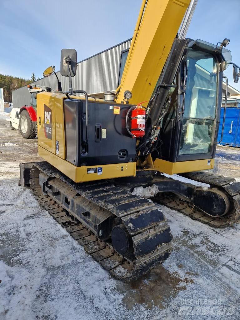 CAT 307.5 Midi excavators  7t - 12t