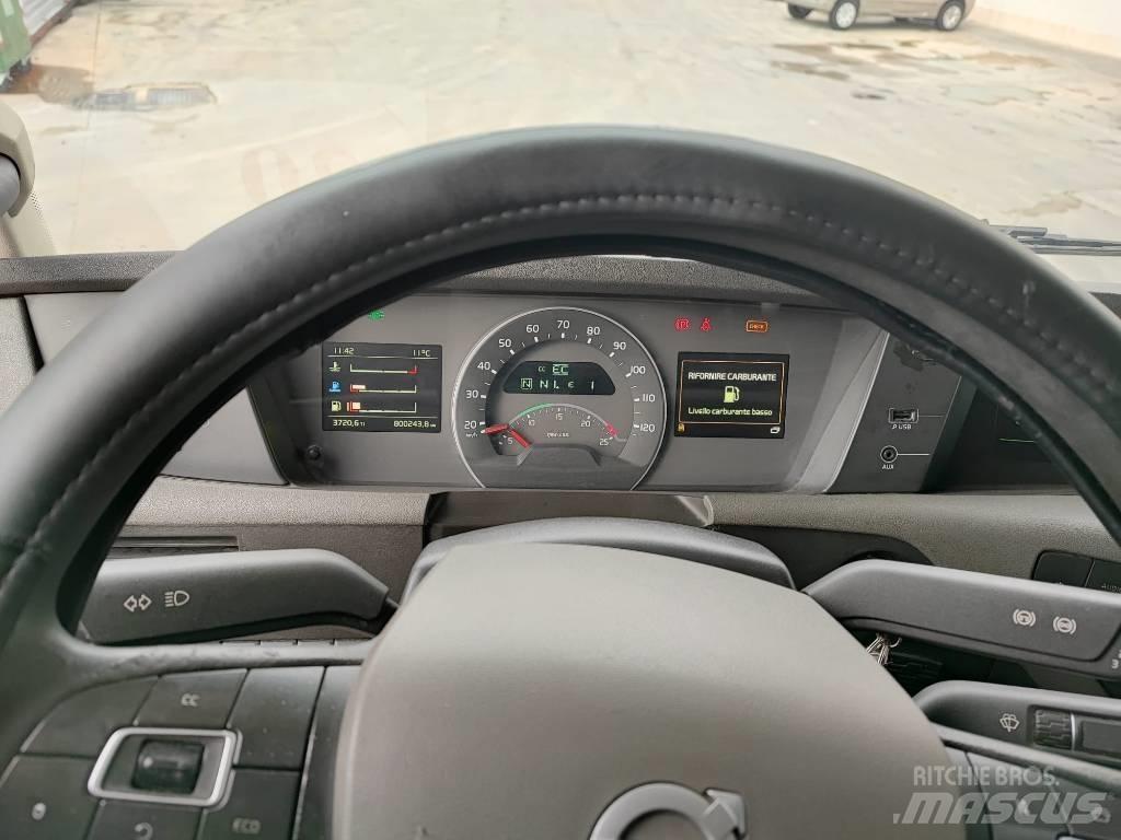 Volvo FH500 Truck Tractor Units