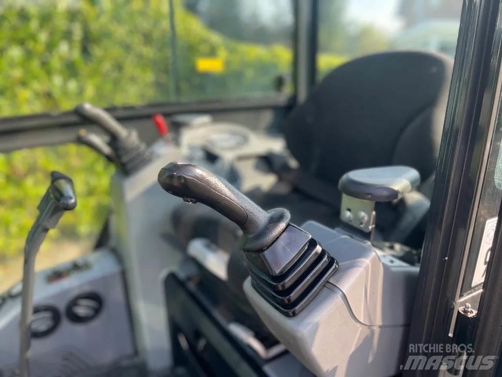 Bobcat E19 Mini excavators < 7t