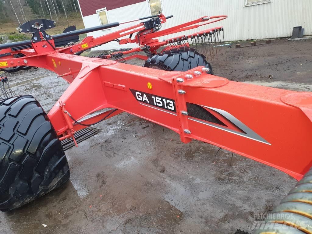Kuhn GA 15131 Windrowers