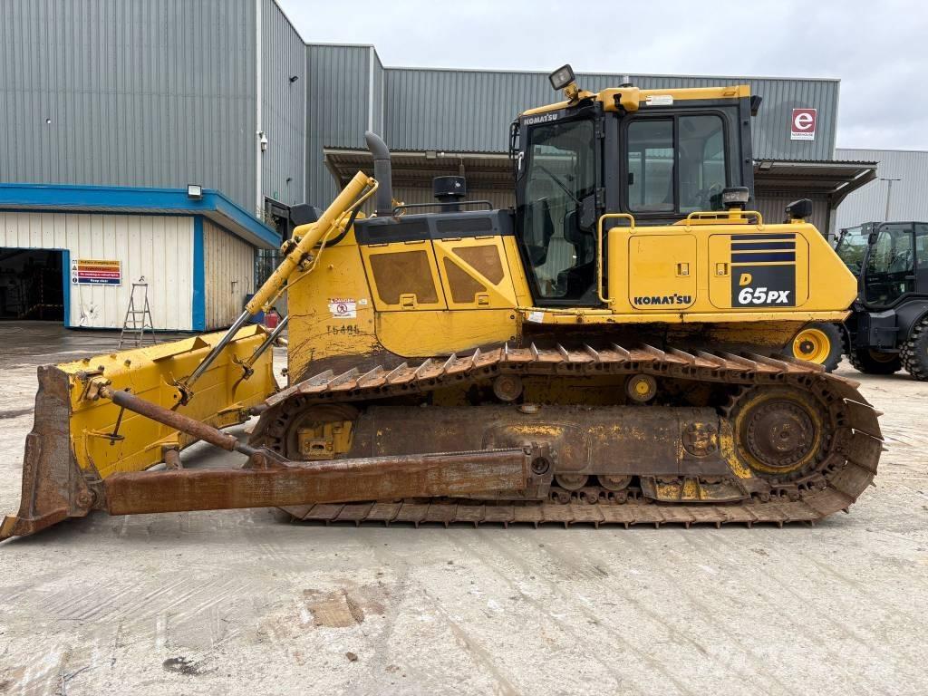 Komatsu D65PX-18 Crawler dozers