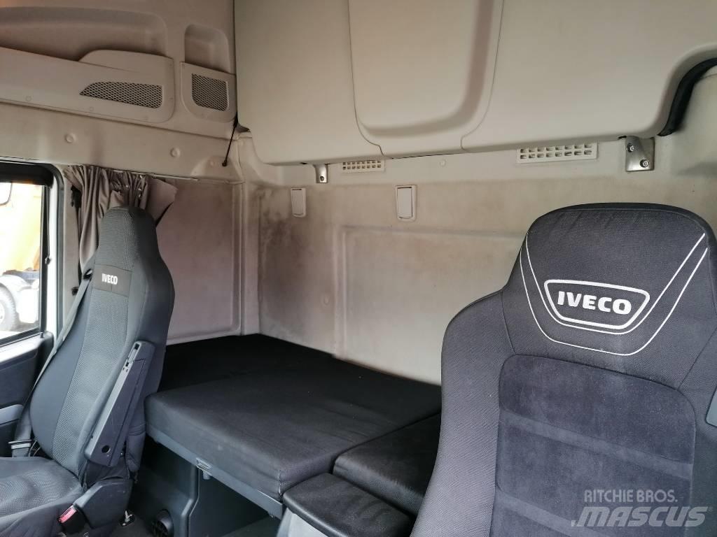 Iveco AS440ST/P Truck Tractor Units