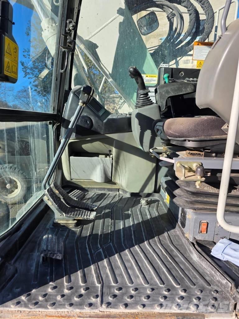 Takeuchi TB 2150 R Crawler excavators