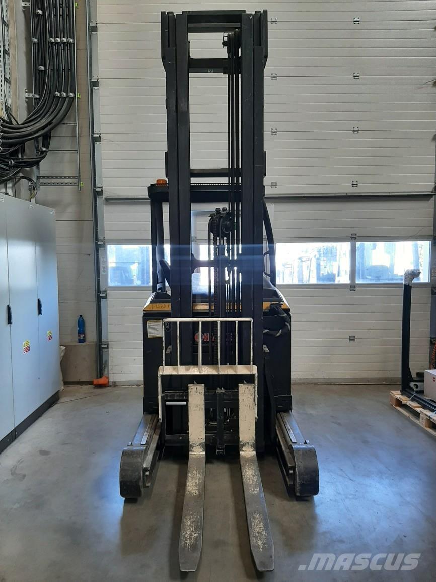 Yale MR14 Reach truck