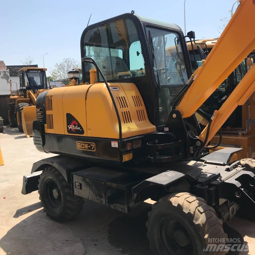 Hyundai Robex 60-7 Wheeled excavators
