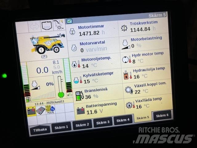 New Holland CR 10.90 Combine harvesters