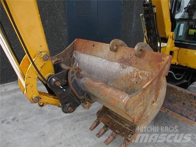 CAT 305.5 Mini excavators < 7t