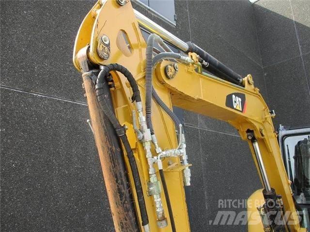 CAT 305.5 Mini excavators < 7t