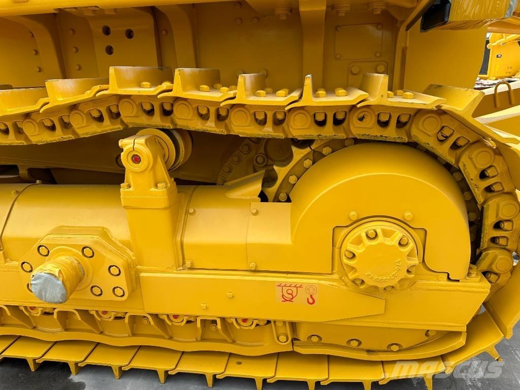 Shantui SD 32 Crawler dozers