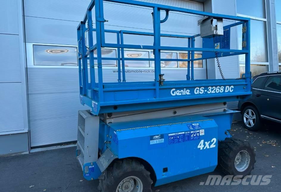 Genie GS 3268 Scissor lifts