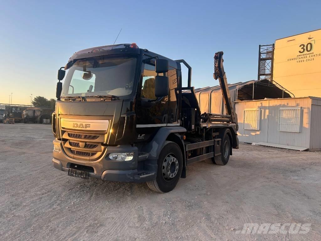 DAF LF 320 FA Containerframe/Skiploader trucks