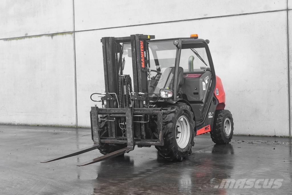 Manitou MC 30-4 D Diesel trucks