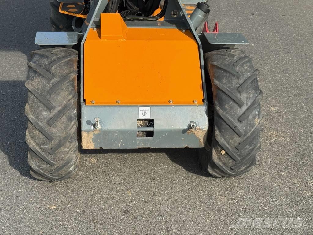 GiANT G 1200 Wheel loaders