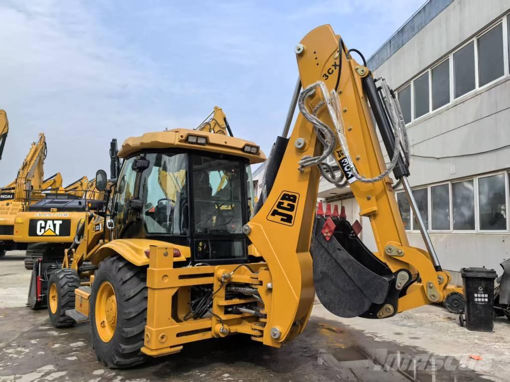 JCB 3 CX TLB's