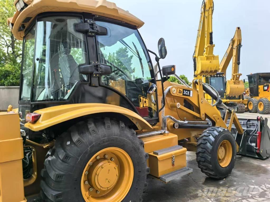 JCB 3 CX TLB's