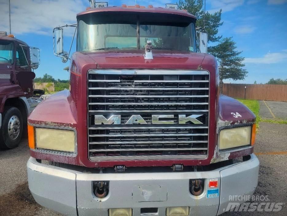 Mack CH613 Truck Tractor Units