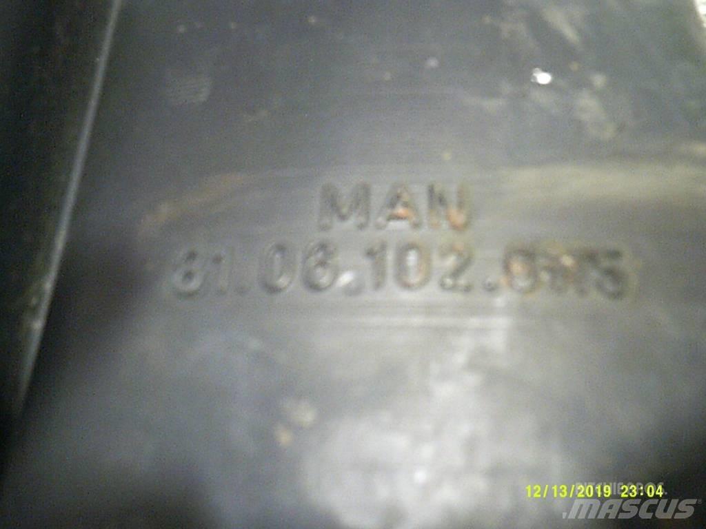 MAN TGX   81061026115 Radiators