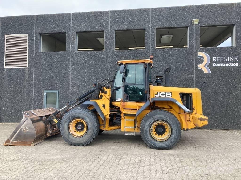 JCB 436 Wheel loaders