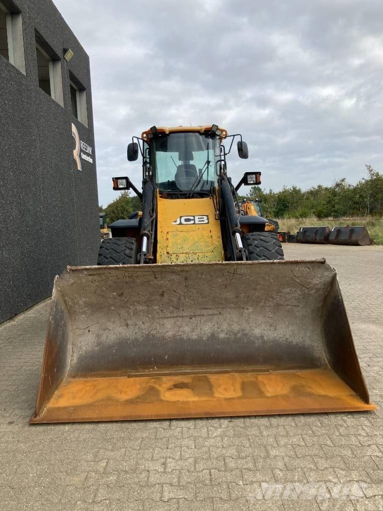 JCB 436 Wheel loaders