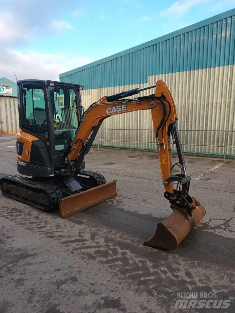 CASE CX 25 D Mini excavators < 7t