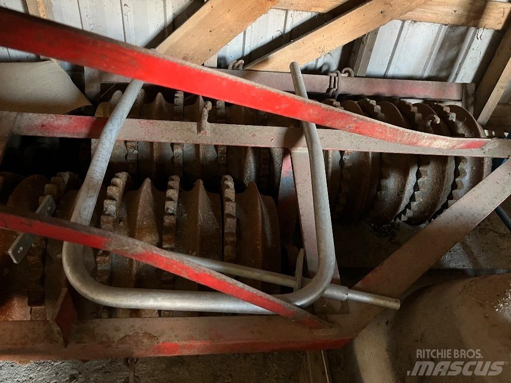 EOS Jyrä Farming rollers